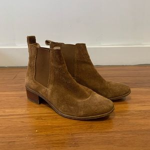 Leather Chelsea Boots